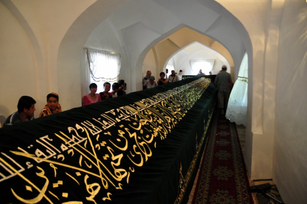 34 Samarcanda - mausoleo del profeta Daniele.JPG